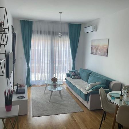 Apartman Iva Tivat Kültér fotó